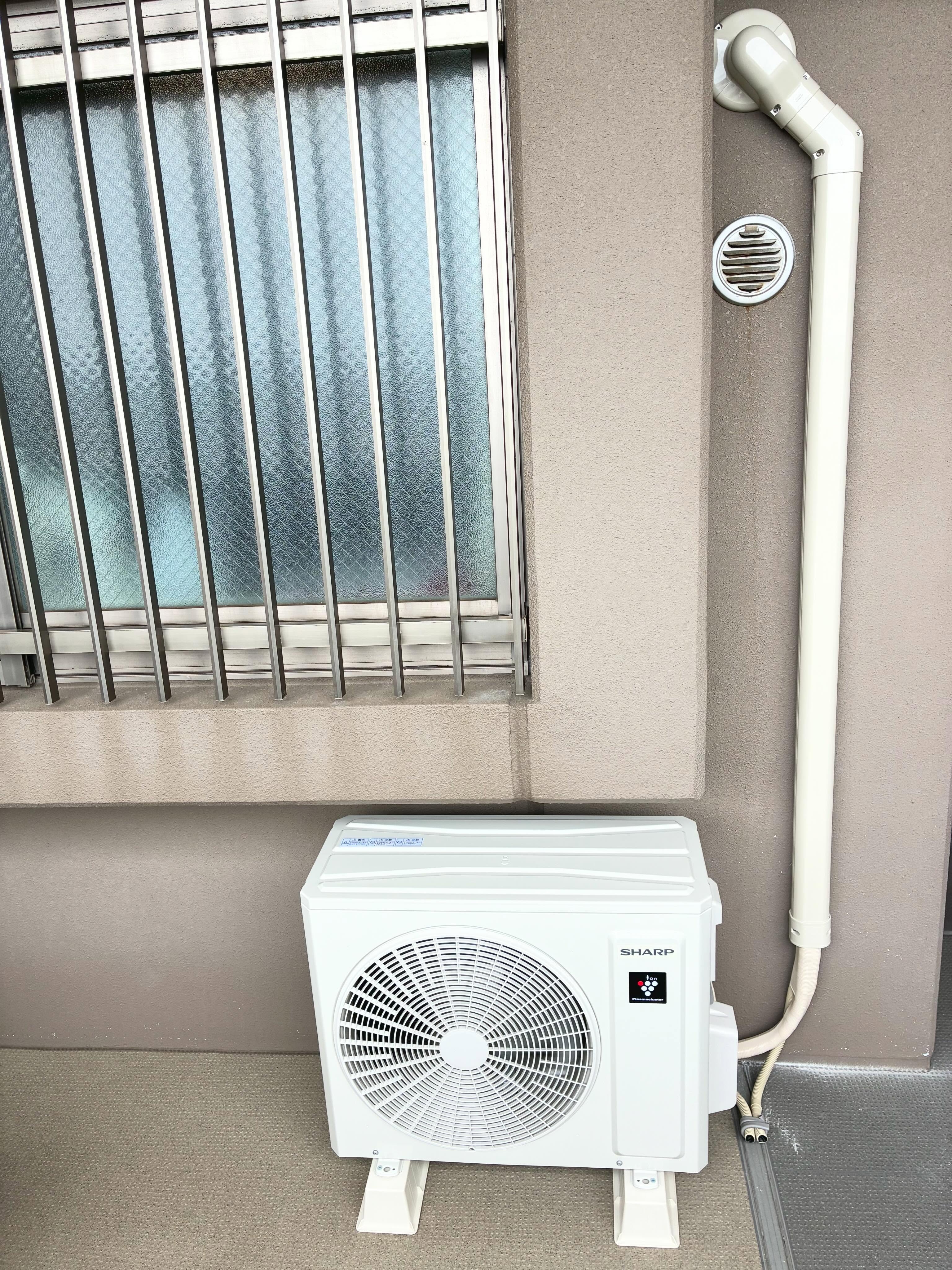 エアコンの取付はお任せください❄️ 私たちのサービスは、筑紫野市で地域の皆さまに安心していただける信頼の施工を心掛けています